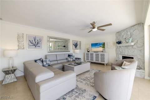 1755 SE 40th Ter, Cape Coral FL - photo 14 of 40