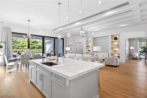 2051 Cambridge Park Dr, Naples FL - photo 16 of 41