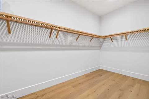2051 Cambridge Park Dr, Naples FL - photo 22 of 41