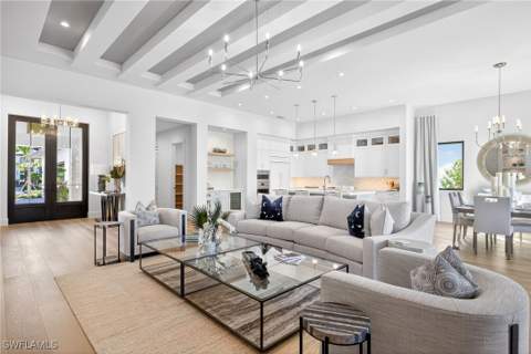 2051 Cambridge Park Dr, Naples FL - photo 9 of 41