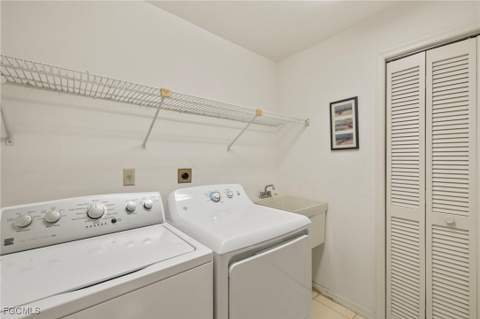 5665 Arvine Cir, Fort Myers FL - photo 20 of 41