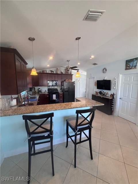 138 Gulf Island Dr, Fort Myers Beach FL - photo 9 of 34