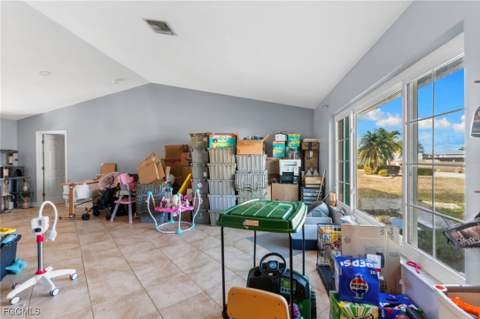 1532 NE 34th Ln, Cape Coral FL - photo 11 of 30