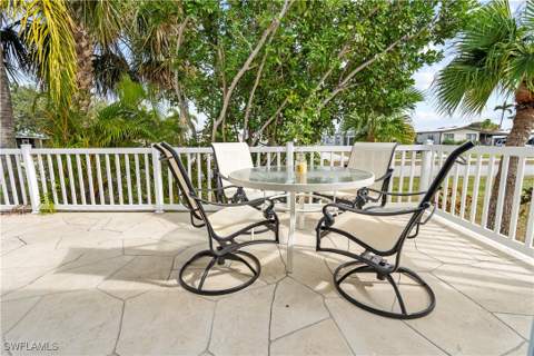 17 Saint Raphael Dr, Naples FL - photo 10 of 46