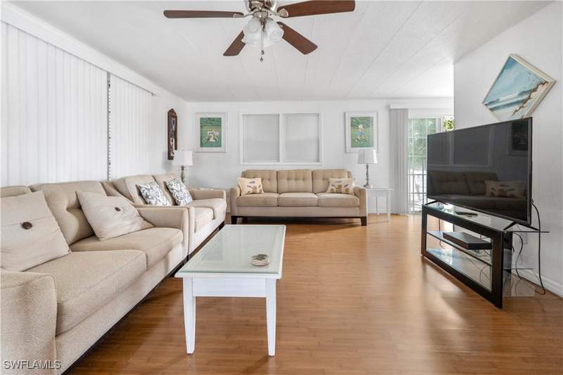 2 bedroom ManufacturedHome at 17 Saint Raphael Dr, Riviera Colony, Naples — photo 3