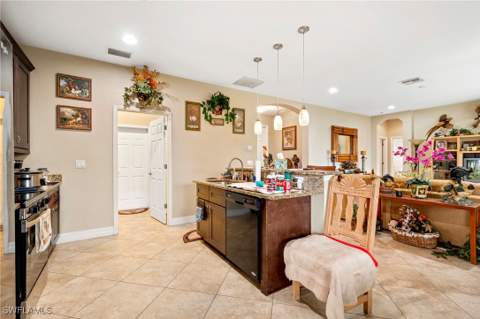 1629 SW 2nd Ter, Cape Coral FL - photo 13 of 24
