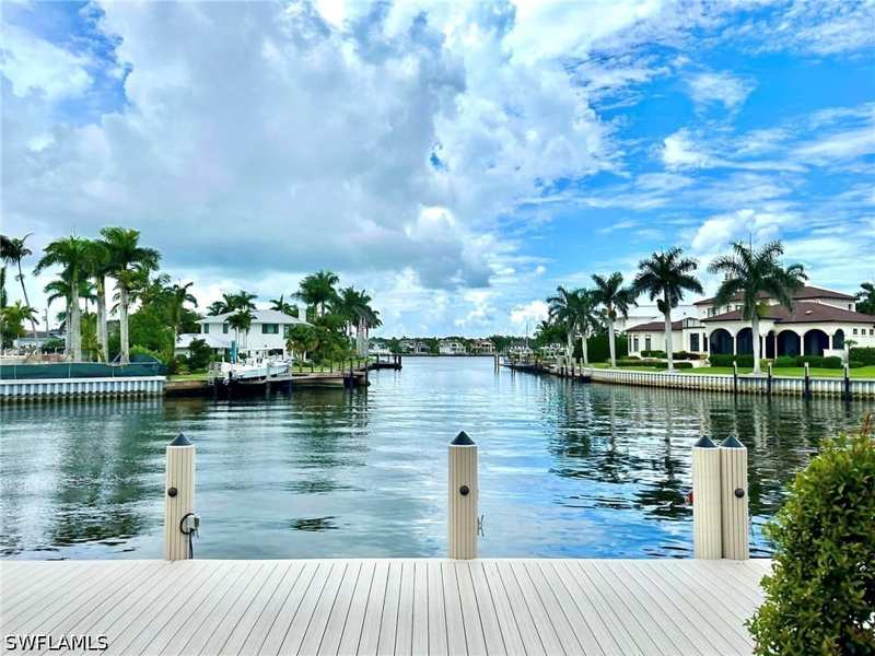 4 bedroom SingleFamilyResidence at 2450 Tarpon Rd, Royal Harbor, Naples — photo 1