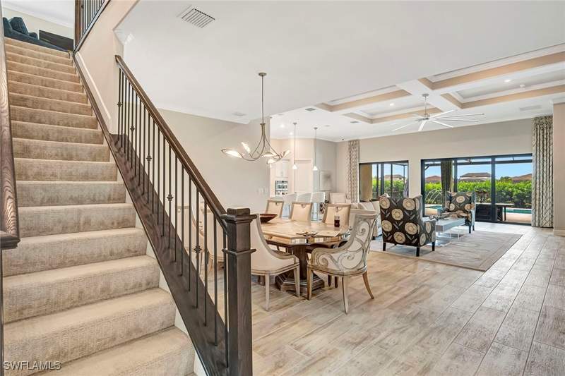 4 bedroom SingleFamilyResidence at 9574 Everglades Dr, Greyhawk At Golf Club Of The Everglades, Naples — photo 3