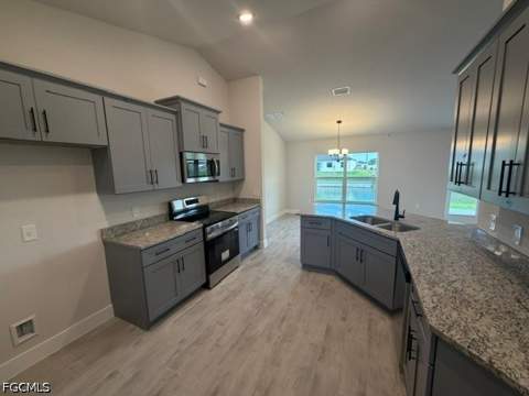 226 NE 15th Ter, Cape Coral FL - photo 12 of 18