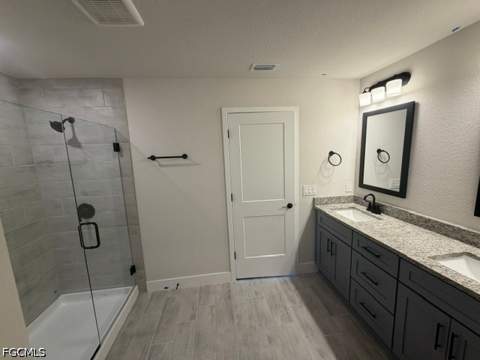 226 NE 15th Ter, Cape Coral FL - photo 6 of 18