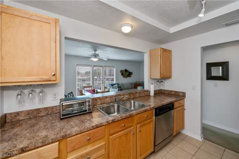 3324 N Key Dr 8, North Fort Myers FL - photo 24 of 50