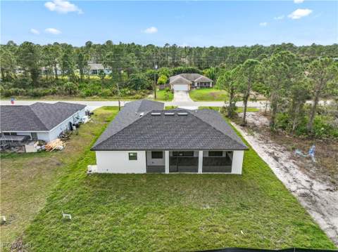 2902 42nd St W, Lehigh Acres FL - photo 7 of 37