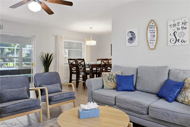 3 bedroom SingleFamilyResidence at 1432 Windsor Ct, Cape Coral, Cape Coral — photo 4