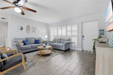 1432 Windsor Ct, Cape Coral FL - photo 6 of 35