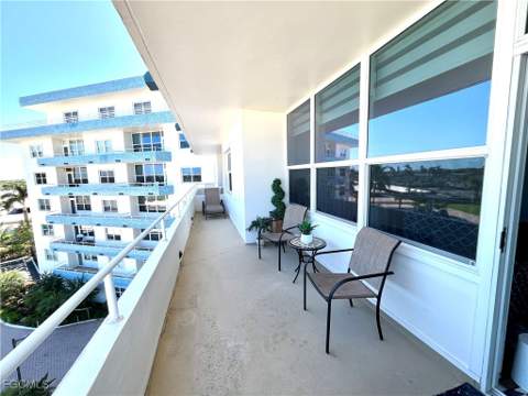 220 Seaview Ct 504, Marco Island FL - photo 18 of 29