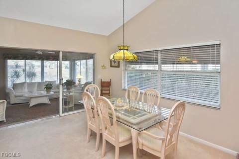 2301 McGregor Park Cir, Fort Myers FL - photo 10 of 50