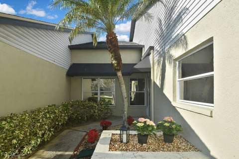 2301 McGregor Park Cir, Fort Myers FL - photo 7 of 50