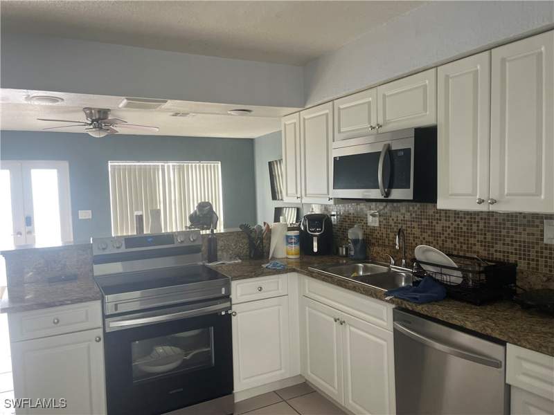 4 bedroom SingleFamilyResidence at 101 E Jersey Rd, Lehigh Acres, Lehigh Acres — photo 4