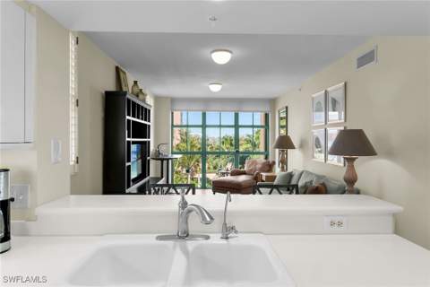 980 Cape Marco Dr 508, Marco Island FL - photo 13 of 44