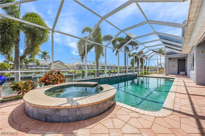 4 bedroom SingleFamilyResidence at 4103 SW 28th AVE, CAPE CORAL, Cape Coral — photo 2