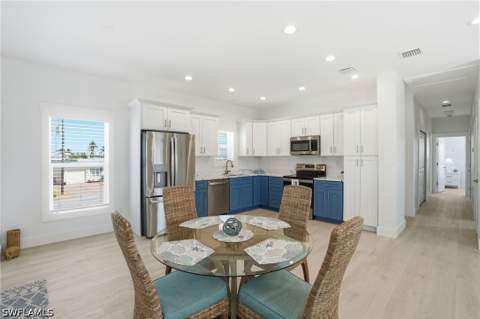 1 Fairview Blvd, Fort Myers Beach FL - photo 10 of 48