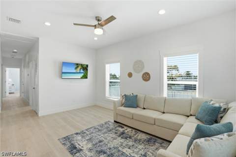1 Fairview Blvd, Fort Myers Beach FL - photo 7 of 48