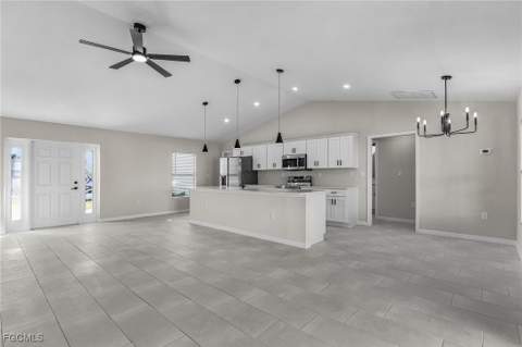 2003 NE 27th St, Cape Coral FL - photo 11 of 35