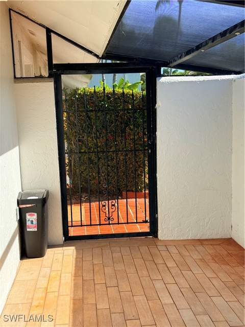 1575 Curlew Ave W 1, Naples FL - photo 19 of 39