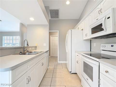 4034 29th St SW, Lehigh Acres FL - photo 8 of 22