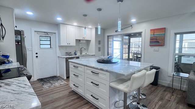 2 bedroom ManufacturedHome at 5524 Ben Franklin Ln, Old Bridge Village, North Fort Myers — photo 1