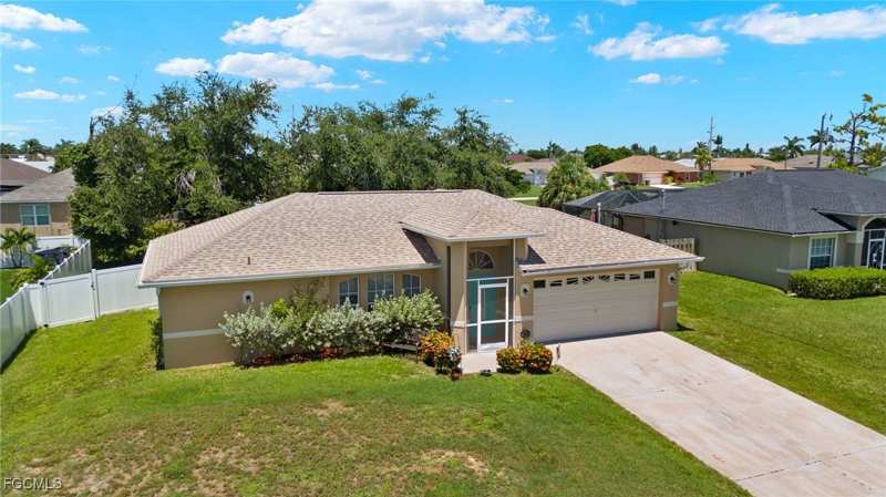 3 bedroom SingleFamilyResidence at 4354 SW 20th Ave, Cape Coral, Cape Coral — photo 1