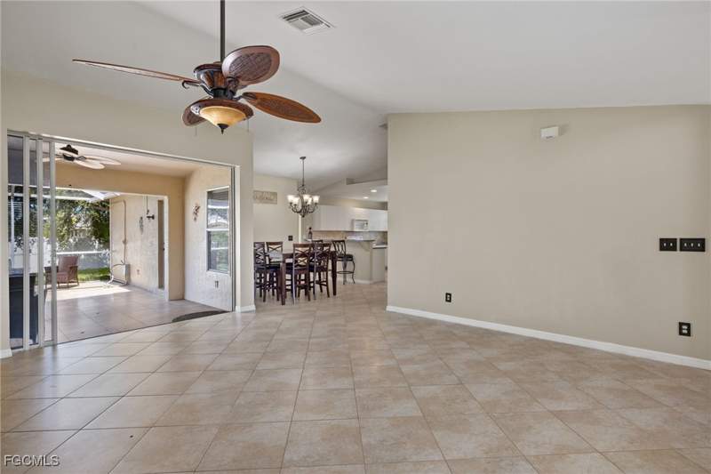 3 bedroom SingleFamilyResidence at 4354 SW 20th Ave, Cape Coral, Cape Coral — photo 4