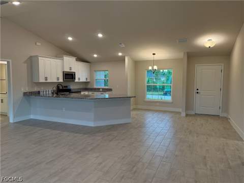 2812 43rd St W, Lehigh Acres FL - photo 6 of 20