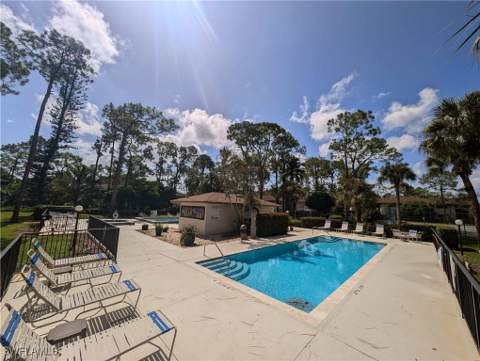 1915 Courtyard Way S G102, Naples FL - photo 12 of 16
