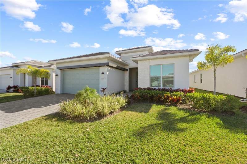3 bedroom SingleFamilyResidence at 9072 Wisteria Way, Seven Shores, Naples — photo 2