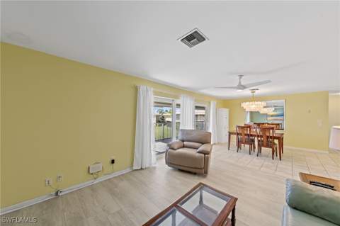 378 Palm Dr 4, Naples FL - photo 15 of 50