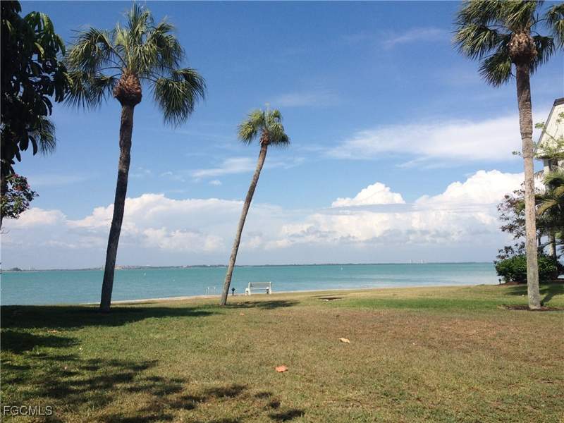 2 bedroom Condominium at 760 Sextant Dr 841, Mariner Pointe Condo, Sanibel — photo 4