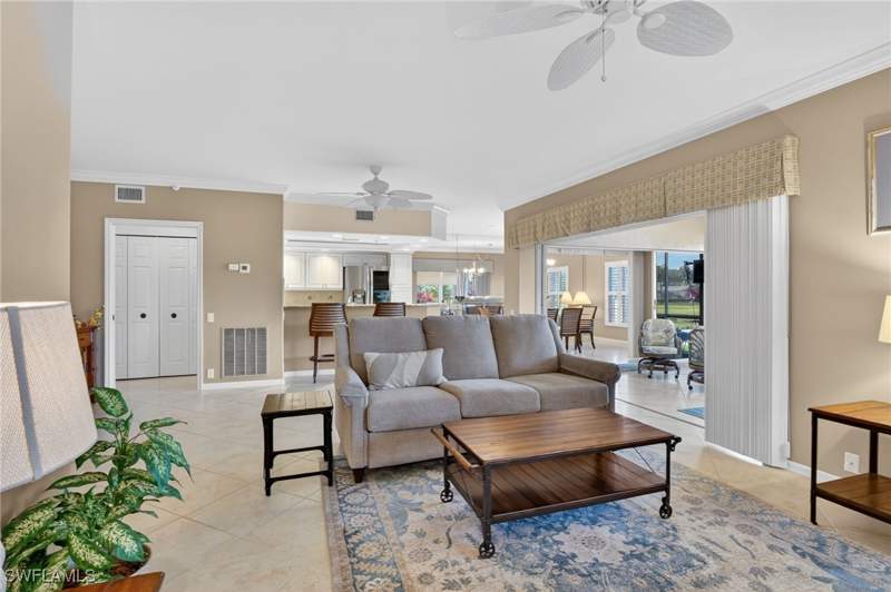2 bedroom Condominium at 13235 Sherburne Cir 1602, Wedgewood Sherburne, Bonita Springs — photo 4