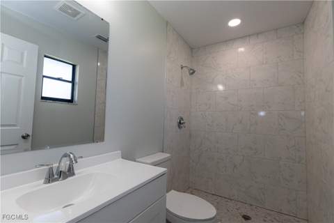 1104 SE 8th St 7, Cape Coral FL - photo 7 of 19