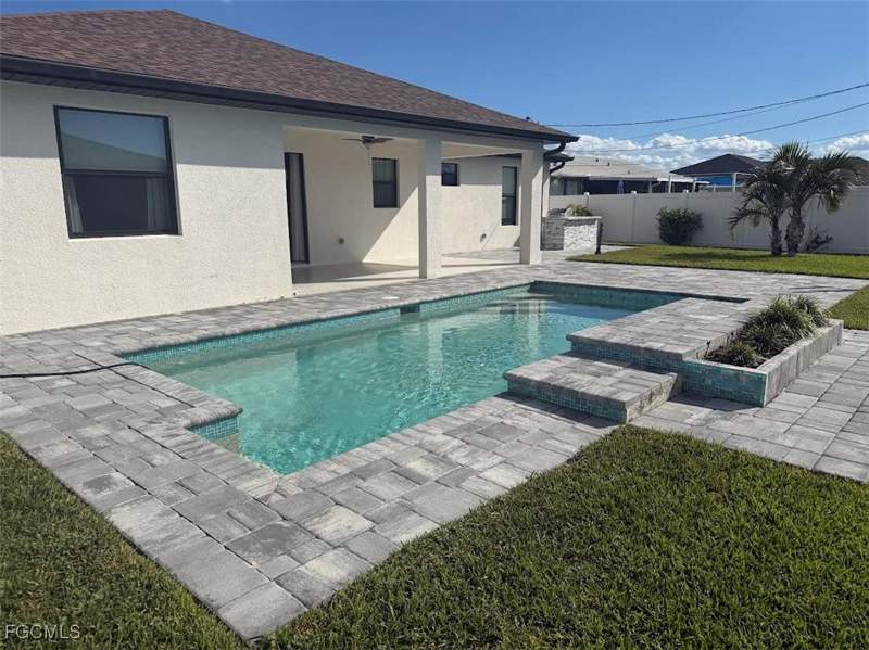 3 bedroom SingleFamilyResidence at 1114 NE 7th Ave, Cape Coral, Cape Coral — photo 4