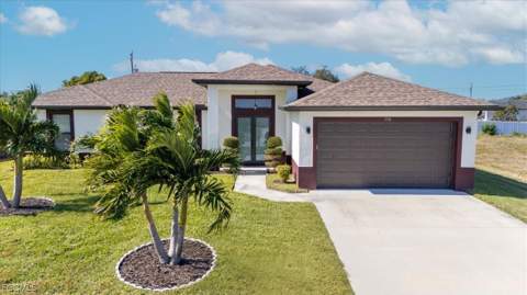 1114 NE 7th Ave, Cape Coral FL - photo 9 of 31