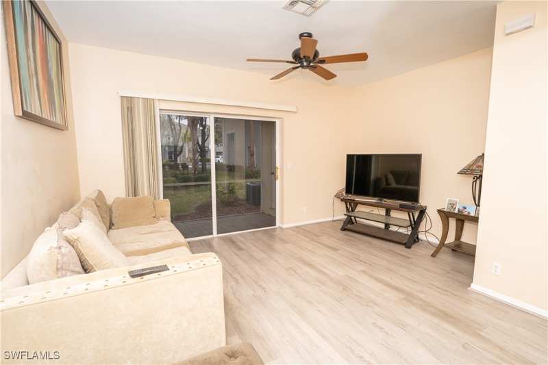 2 bedroom Townhouse at 10062 Spyglass Hill Ln, Cypress Landing, Fort Myers — photo 1