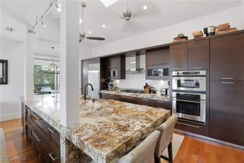 340 12th Ave S 6, Naples FL - photo 13 of 50