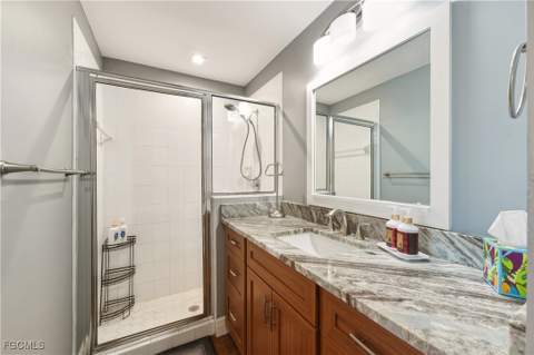 230 Newport Dr 602, Naples FL - photo 16 of 36