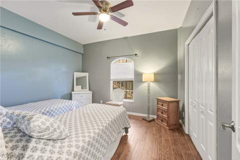 230 Newport Dr 602, Naples FL - photo 23 of 36