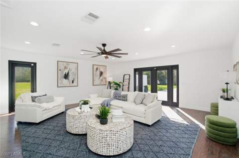 11661 Palomino Ln, Fort Myers FL - photo 14 of 50