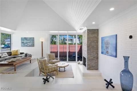 2943 Valencia Way, Fort Myers FL - photo 19 of 50