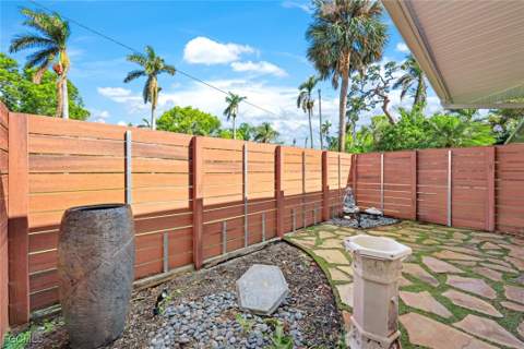 2943 Valencia Way, Fort Myers FL - photo 20 of 50
