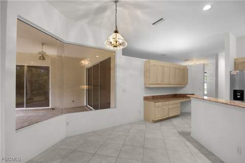 1580 Argyle Dr, Fort Myers FL - photo 10 of 46