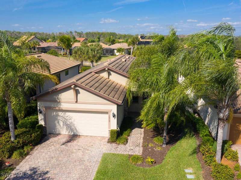 2 bedroom SingleFamilyResidence at 10960 Glenhurst St, Bridgetown, Fort Myers — photo 1